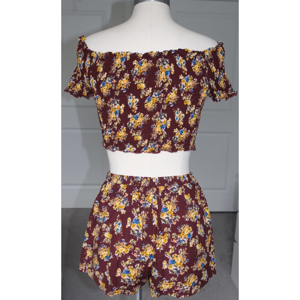 Matching Top And Shorts - image 2